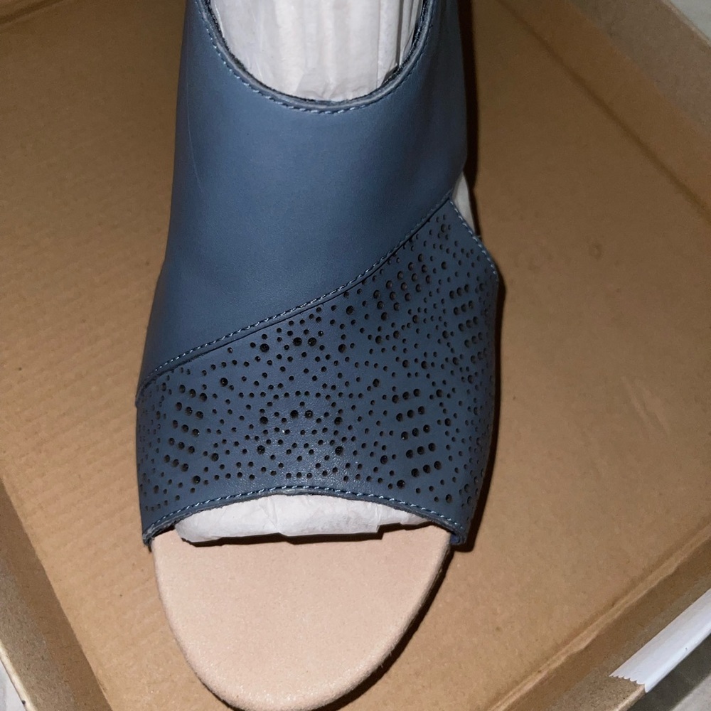Clarks Lafley Joy Leather Wedges sandals Sz 11